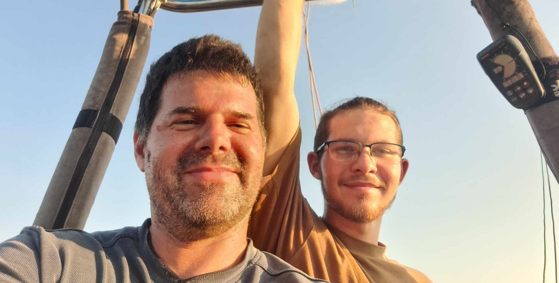 received_2010910942634781